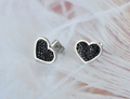 Ocelové náušnice v tvare srdca