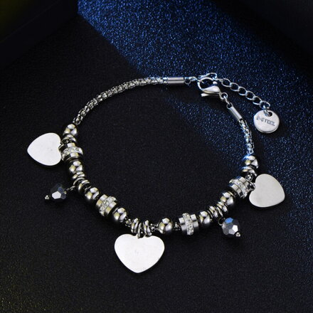 Oceľový náramok v boho štýle so srdiečkami