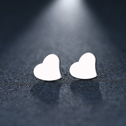 Náušnice z chirurgickej ocele - Strieborné srdiečka