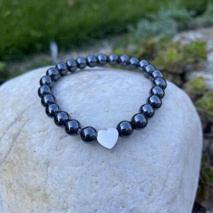 Náramok HEMATIT so srdiečkom