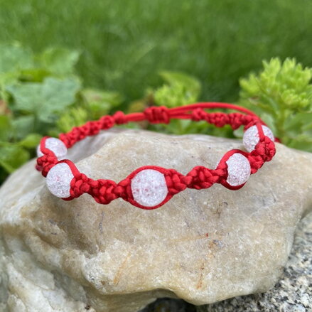 Červený točený náramok s praskaným krištáľom
