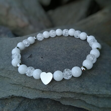 Náramok biely Ónyx a praskaný krištáľ so srdiečkom