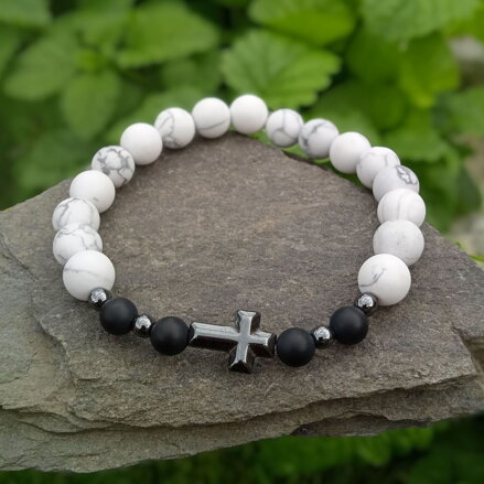 Náramok Howlit s krížom z Hematitu
