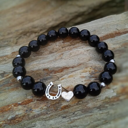 Náramok čierny Ónyx s PODKOVOU a SRDIEČKOM