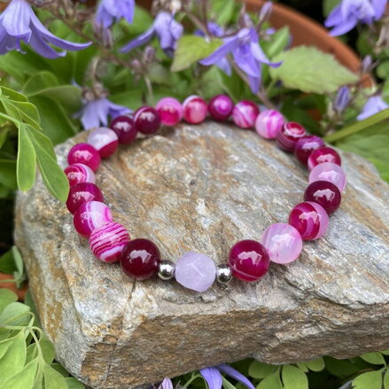Náramok ružový Achát s korálkou Angelitu