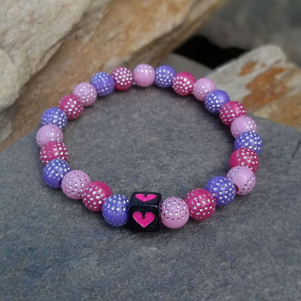 Korálkový náramok pre deti so srdiečkom