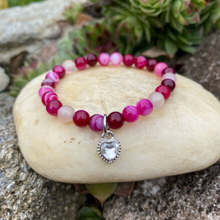 Náramok z ružového achátu s príveskom