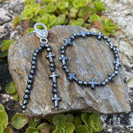 Set náramok a kľúčenka z hematitu s krížikmi
