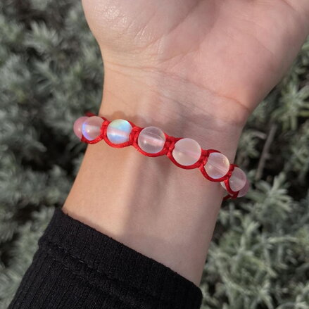 Červený shamballa náramok Mesačný kameň Červený shamballa náramok Mesačný kameň