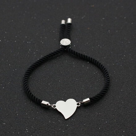 Sťahovací náramok so srdiečkom