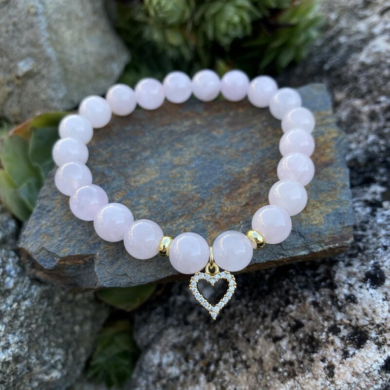 Náramok z RUŽENÍNU so srdiečkom