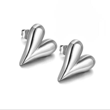 Oceľové náušnice srdce