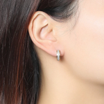 Okrúhle kĺbové náušnice z chirurgickej ocele