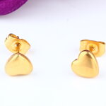 Náušnice srdiečka z chirurgickej ocele, zlaté Náušnice srdiečka z chirurgickej ocele, zlaté