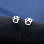 Náušnice a retiazka s príveskom LABKA