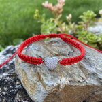 Červené náramky so zirkónovými srdiečkami