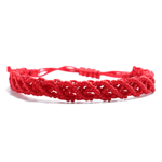 Červený ochranný prepletaný náramok