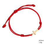 Tenký šnúrkový náramok s krížikom